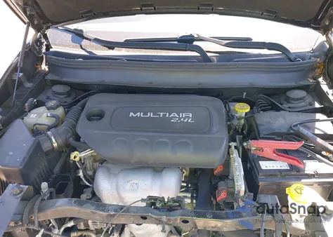 2018 Jeep Cherokee Latitude Plus Fwd из США, поврежденный, VIN 1C4PJLLBXJD510795